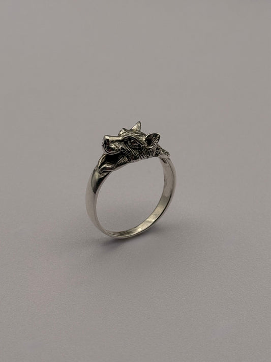 Wolf head ring